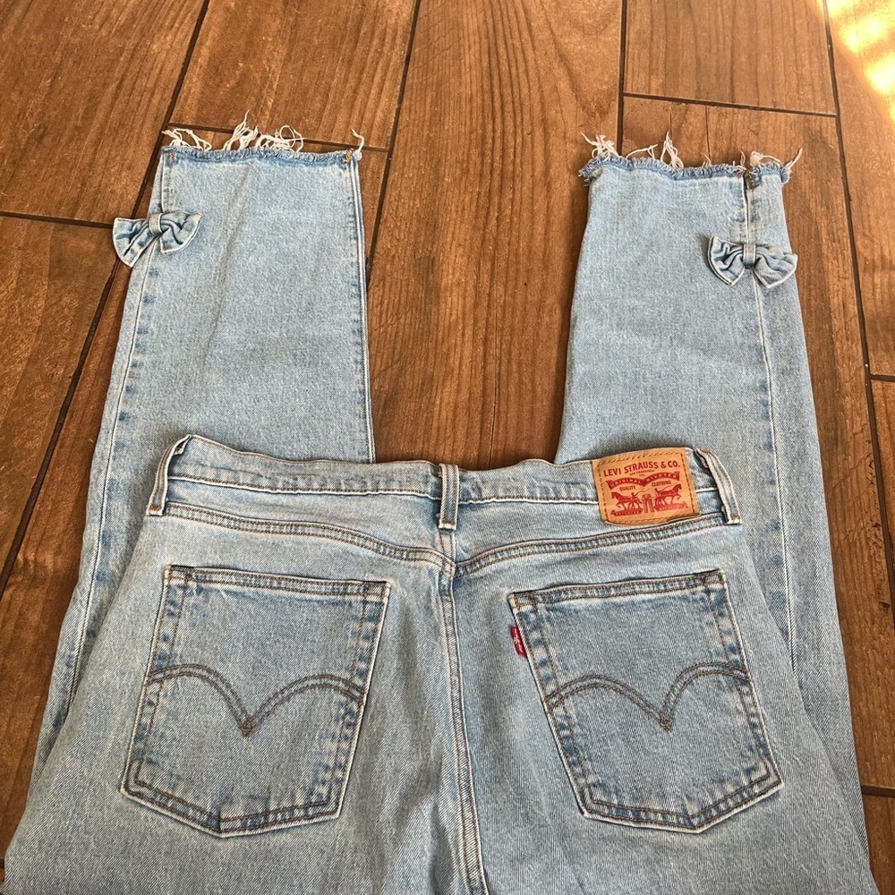 Levi’s sweet nothings wedgie straight bow jeans size 31 - Picture 4 of 4